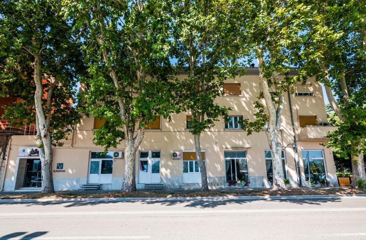 Apartman Pegla ซาดาร์ ภายนอก รูปภาพ