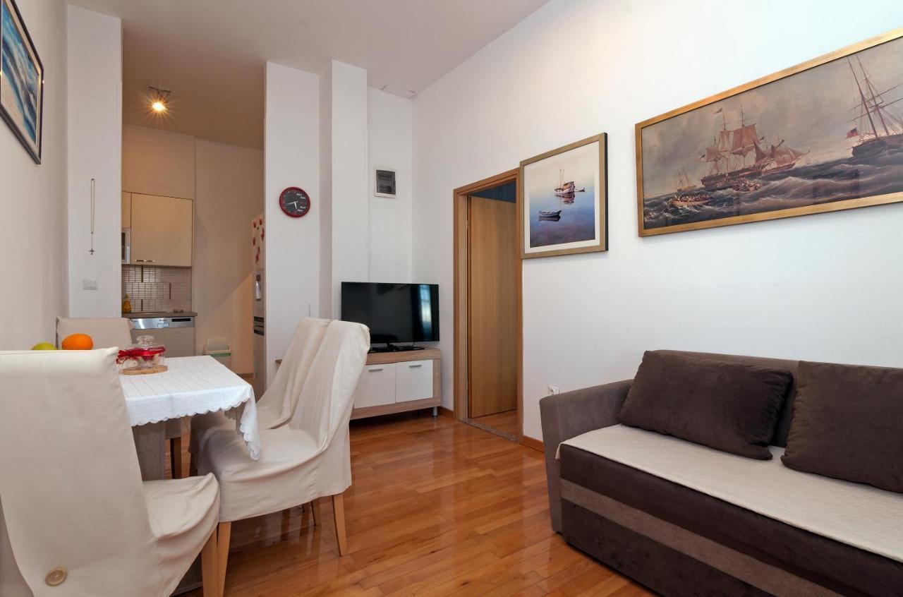 Apartman Pegla ซาดาร์ ภายนอก รูปภาพ
